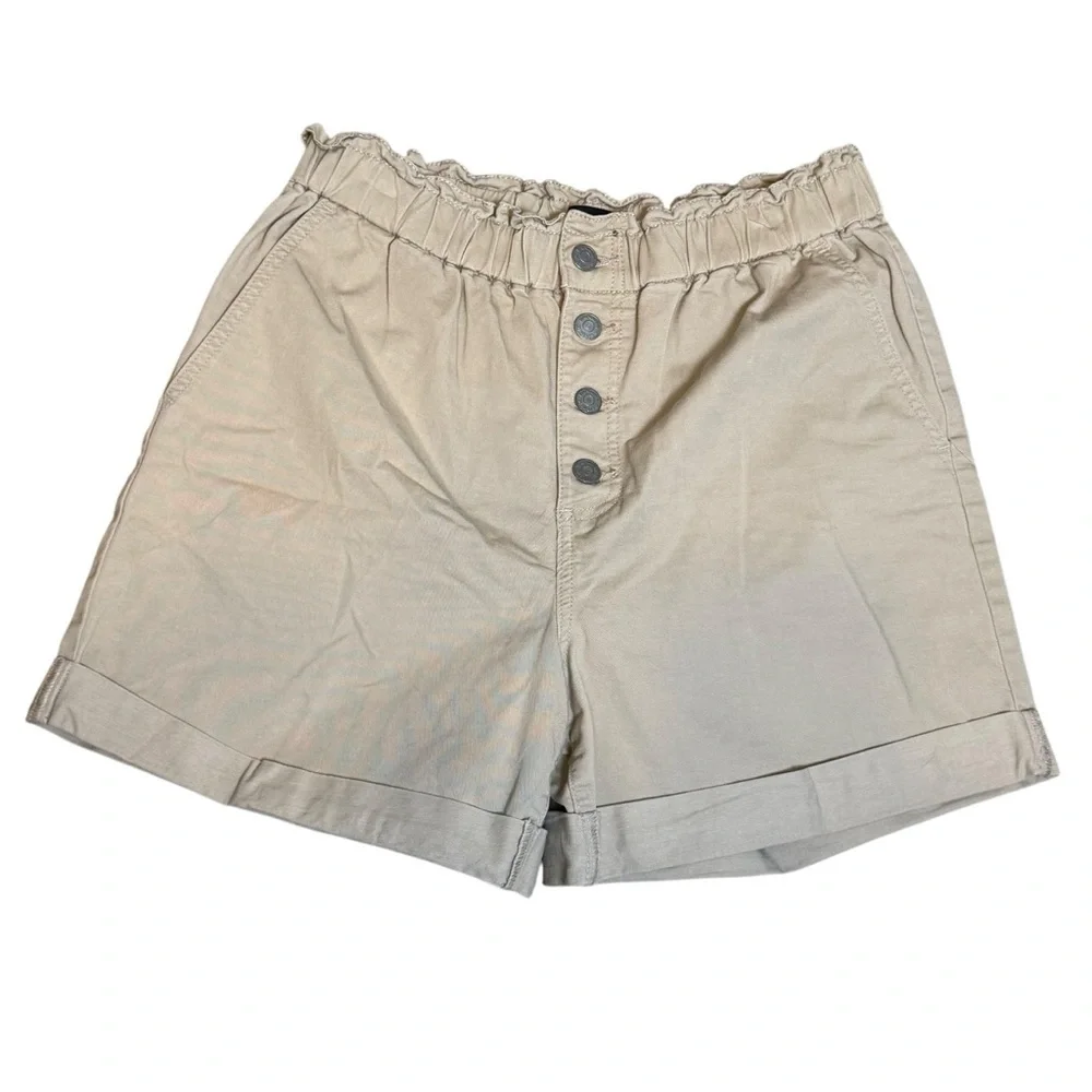 Banana Republic Paperbag High Rise Cuffed Shorts Size 8 Khaki Tan Button Fly EUC